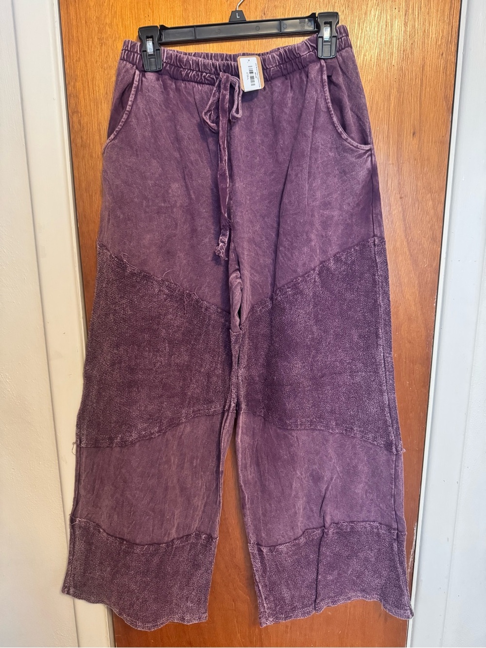 Women’s Wide-Leg Drawstring Pants in Plum